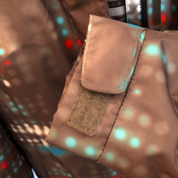 Orage Snowsuit - Picture 15 of 16